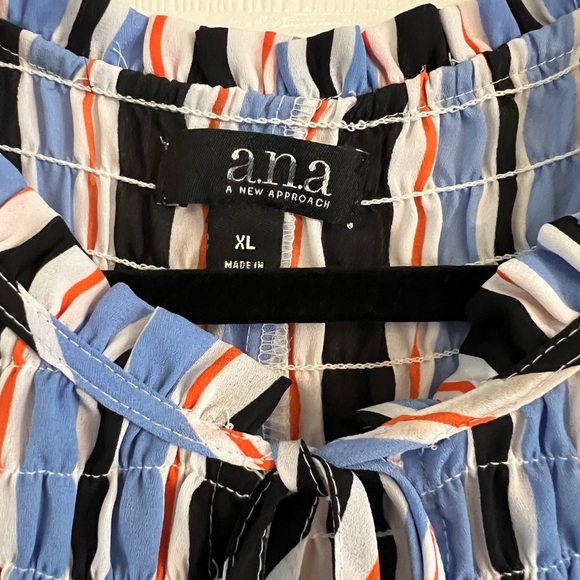 Xl striped 3/4 sleeves bells sleeves brand new - Picture 5 of 7